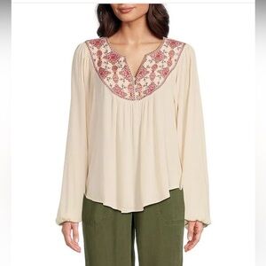 NWT Cream DILLARDS Blouse with embroidered front yoke. Size Large.